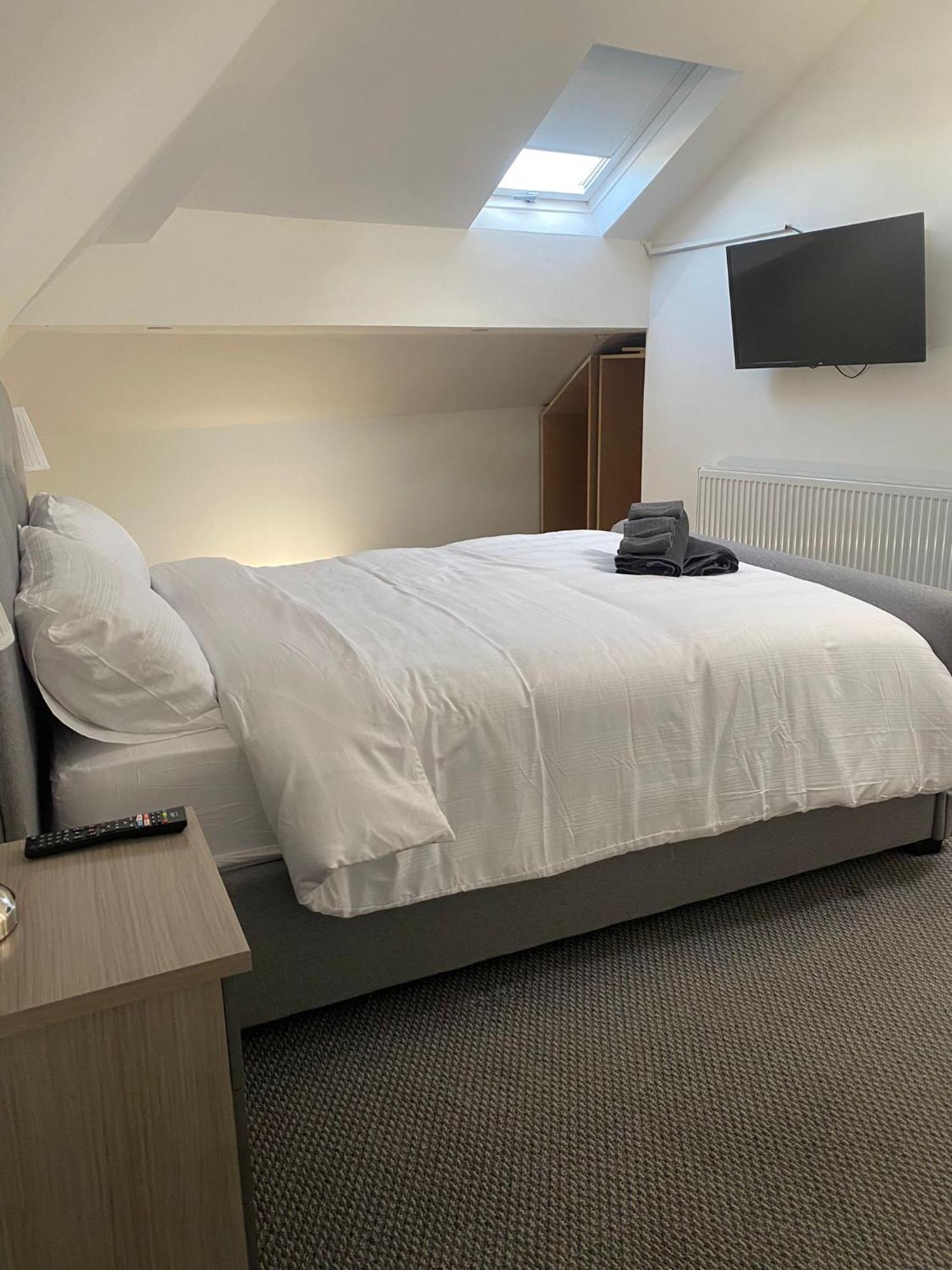 Spacious 2 Bedroom Apartment Liverpool Buitenkant foto